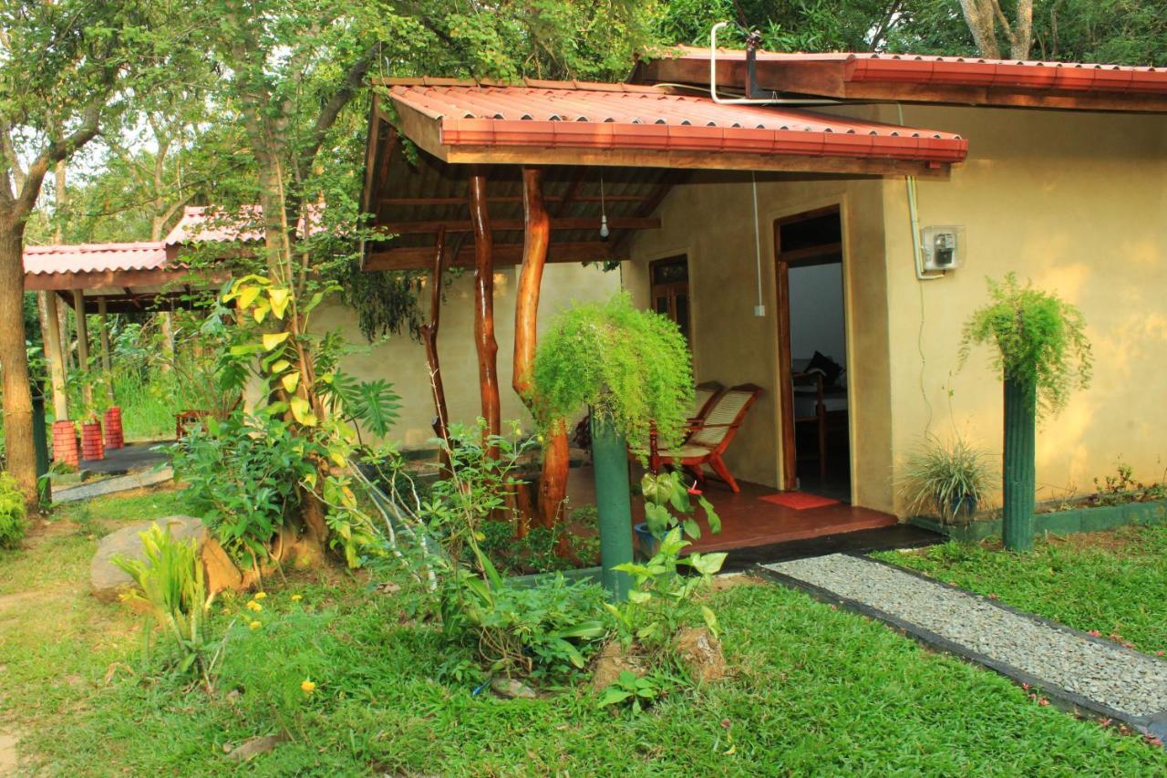 Joshua'S Cottage Sigirija Zewnętrze zdjęcie
