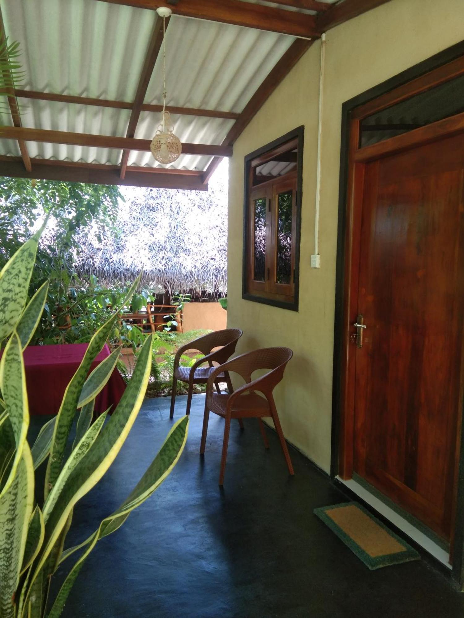 Joshua'S Cottage Sigirija Zewnętrze zdjęcie